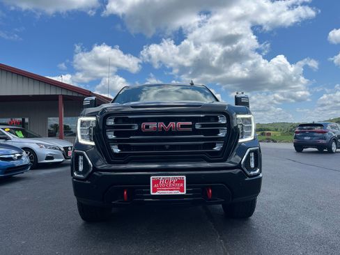 Used 2021 GMC Sierra 1500 AT4 w/ Technology Package image 9