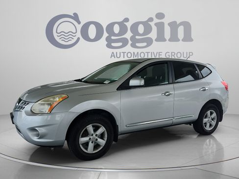 Used 2013 Nissan Rogue S w/ Special Edition Pkg AWD/4WD image 1