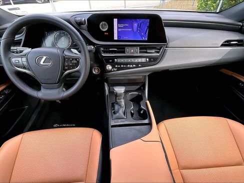 Used 2023 Lexus ES 350 image 15