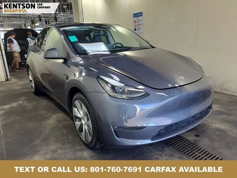 Used 2023 Tesla Model Y Long Range AWD/4WD image 4