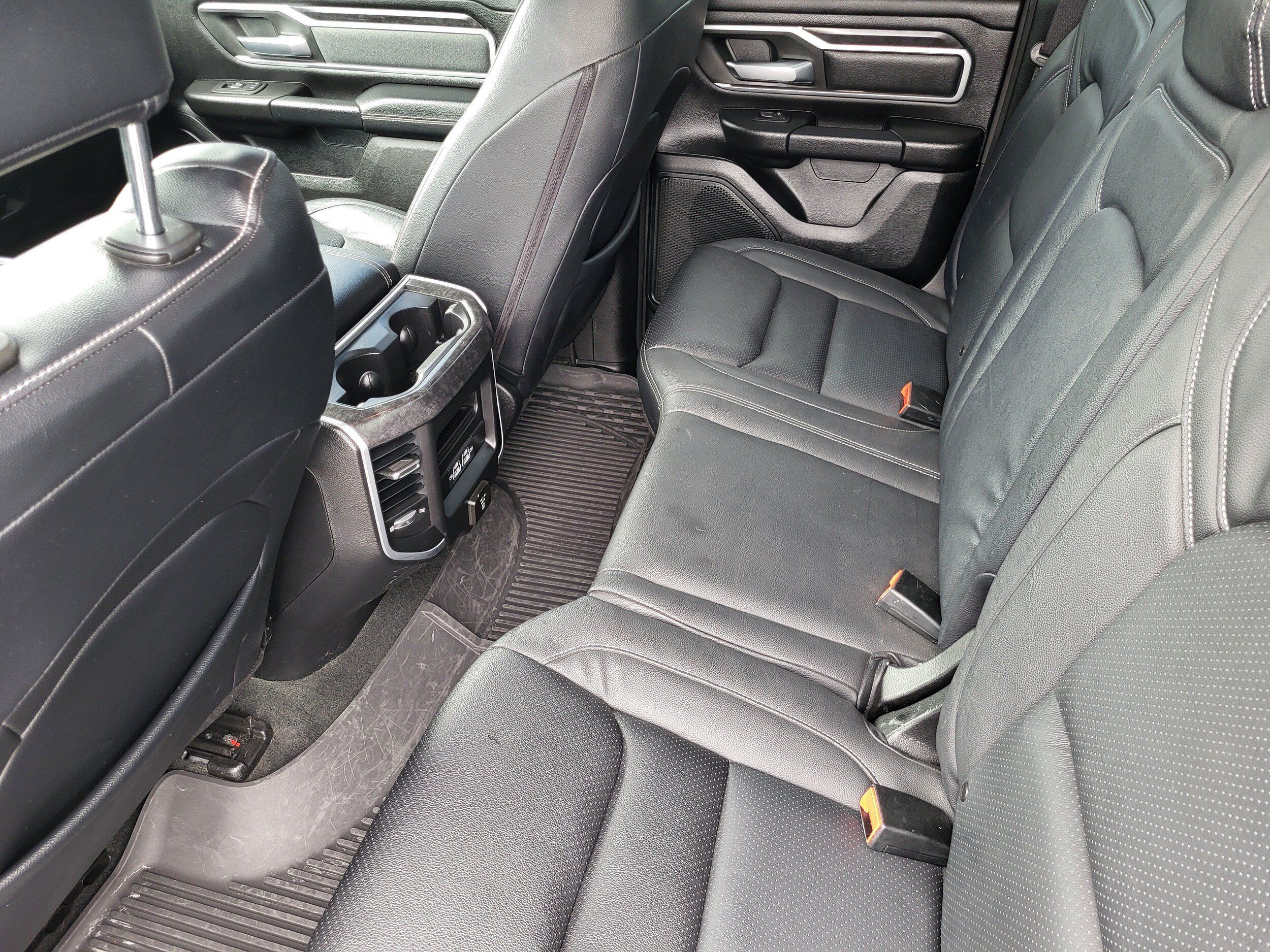 Used 2022 RAM 1500 Big Horn w/ Night Edition AWD/4WD image 13