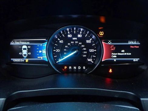 Used 2018 Ford Explorer Sport w/ Equipment Group 401A AWD/4WD image 27
