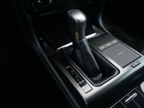 Used 2022 Lexus GX 460 Premium w/ Premium Package image 21