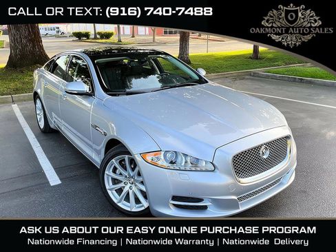 Used 2013 Jaguar XJ RWD image 2