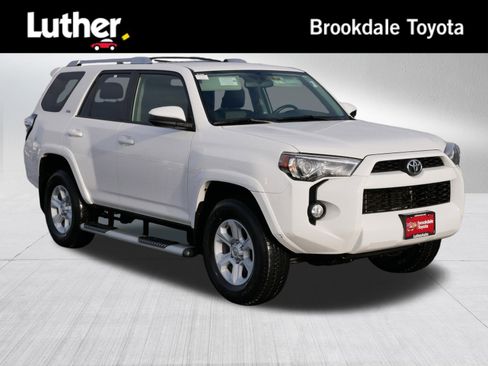 Used 2016 Toyota 4Runner SR5 image 1