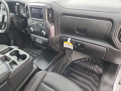 Used 2024 GMC Sierra 2500 Pro AWD/4WD image 27