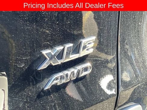 Used 2024 Toyota RAV4 XLE AWD/4WD image 9