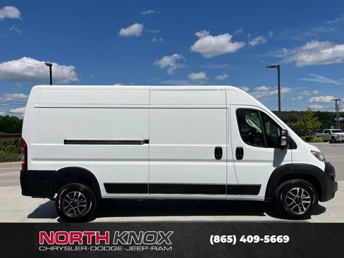 New 2026 RAM ProMaster 3500 w/ Quick Order Package 22G SLT FWD image 16
