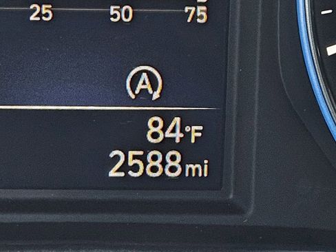 Used 2023 Hyundai Kona SEL image 32