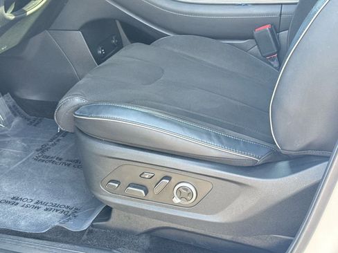 Used 2024 Hyundai Palisade Calligraphy image 28