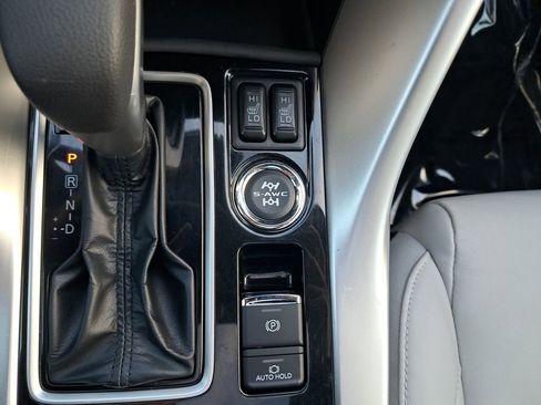 Used 2023 Mitsubishi Eclipse Cross SEL image 21