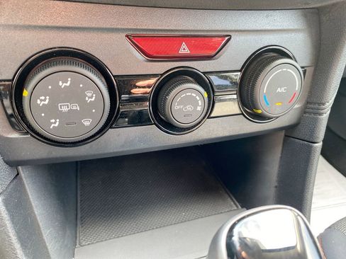 Used 2019 Subaru Crosstrek 2.0i Premium w/ Eyesight System image 26