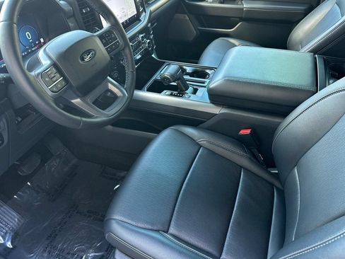 Used 2025 Ford F150 Lariat w/ Equipment Group 501A Mid AWD/4WD image 10