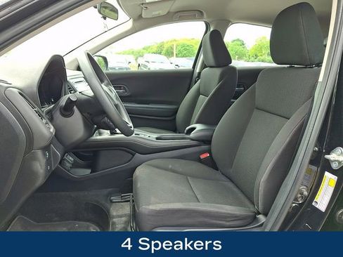 Used 2018 Honda HR-V LX image 2