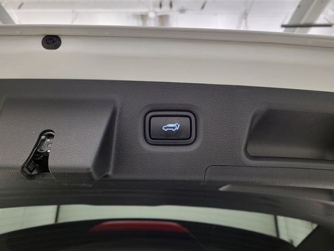 Used 2020 Hyundai Santa Fe Limited w/ Cargo Package image 2