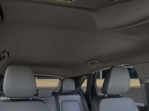 Used 2024 Ford Escape SE FWD image 43