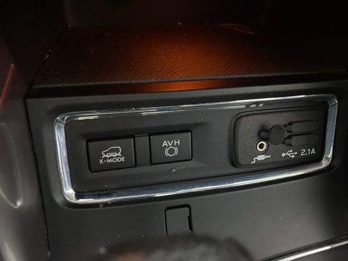 Used 2022 Subaru Ascent Limited w/ Technology Package image 30