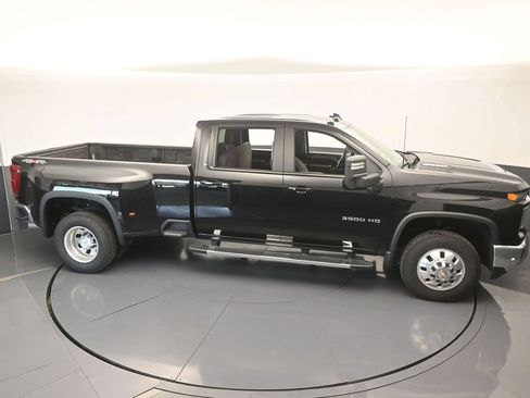 Used 2026 Chevrolet Silverado 3500 LT AWD/4WD image 57