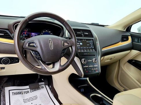 Used 2016 Lincoln MKC Select w/ Select Plus Package AWD/4WD image 12