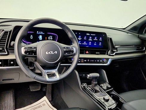 Used 2025 Kia Sportage X-Line w/ Premium Package image 13