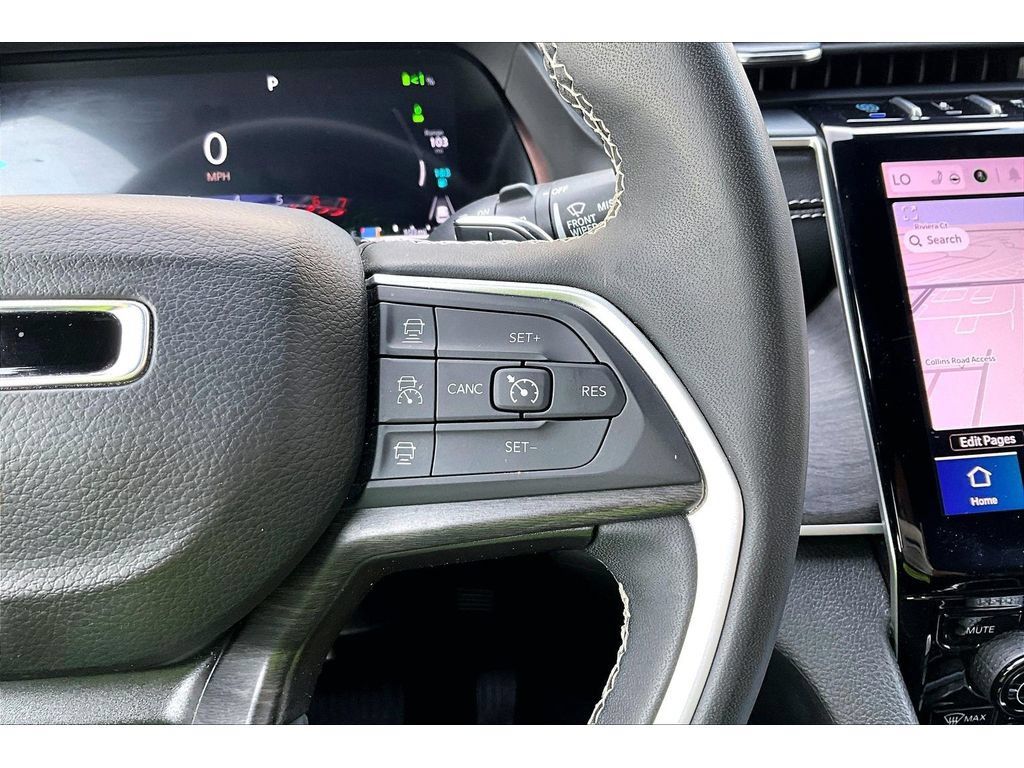 Used 2024 Jeep Grand Cherokee Limited 4xe AWD/4WD image 12