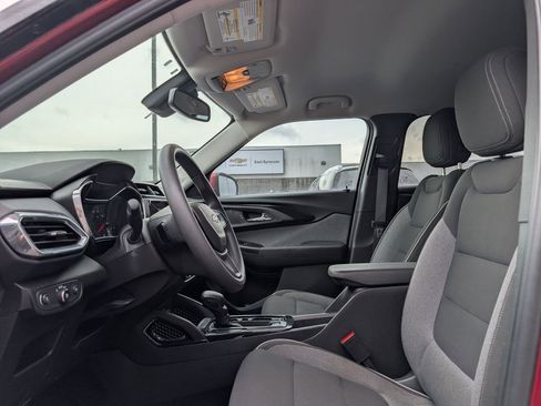 Used 2023 Chevrolet TrailBlazer LT image 9