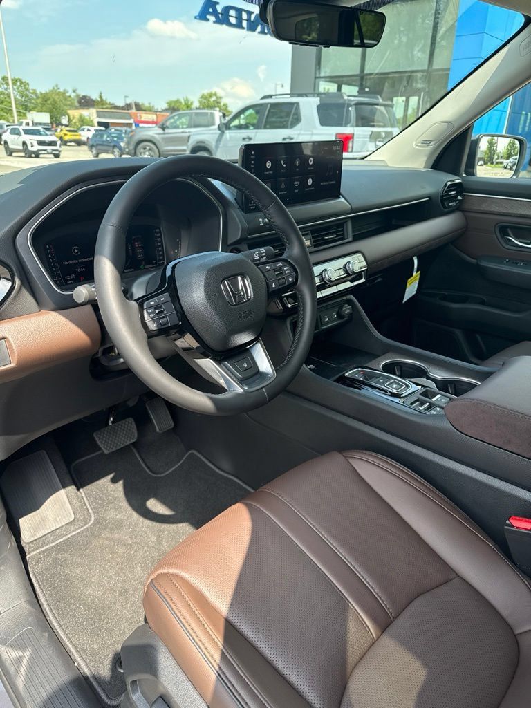 New 2026 Honda Pilot Elite image 8