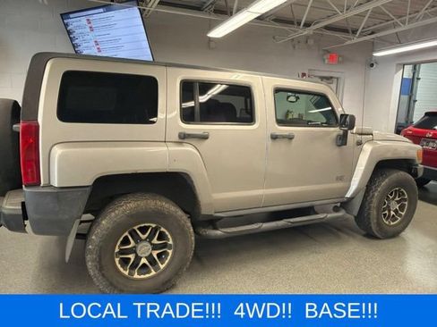 Used 2007 HUMMER H3 AWD/4WD image 1