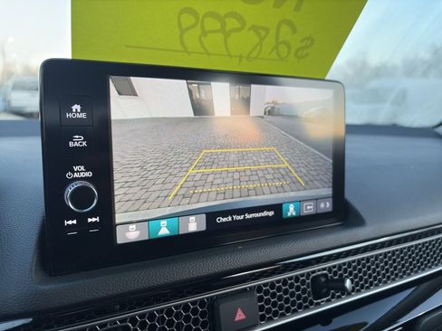 Used 2023 Honda Civic Touring image 8