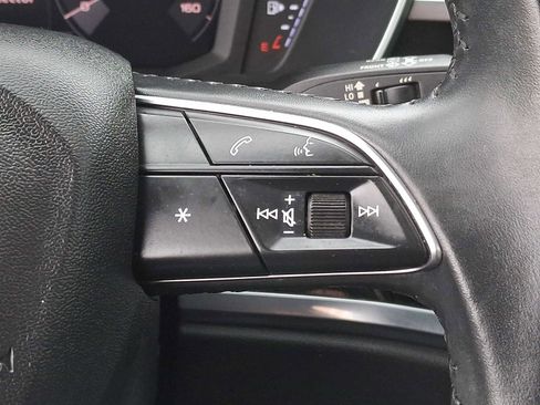 Used 2019 Audi Q3 2.0T Premium Plus w/ Premium Plus Package image 18