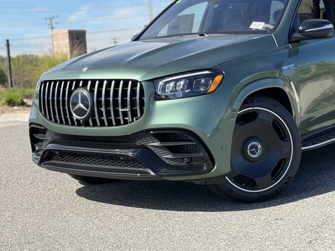 New 2026 Mercedes-Benz GLS 63 AMG 4MATIC image 3