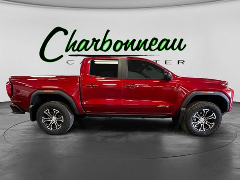 Used 2024 GMC Canyon AT4 w/ Technology Package AWD/4WD image 6