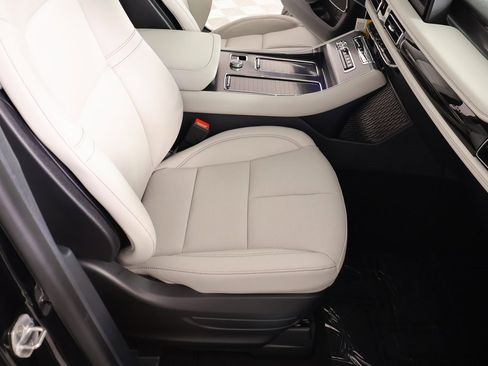 New 2026 Lincoln Aviator Premiere image 14