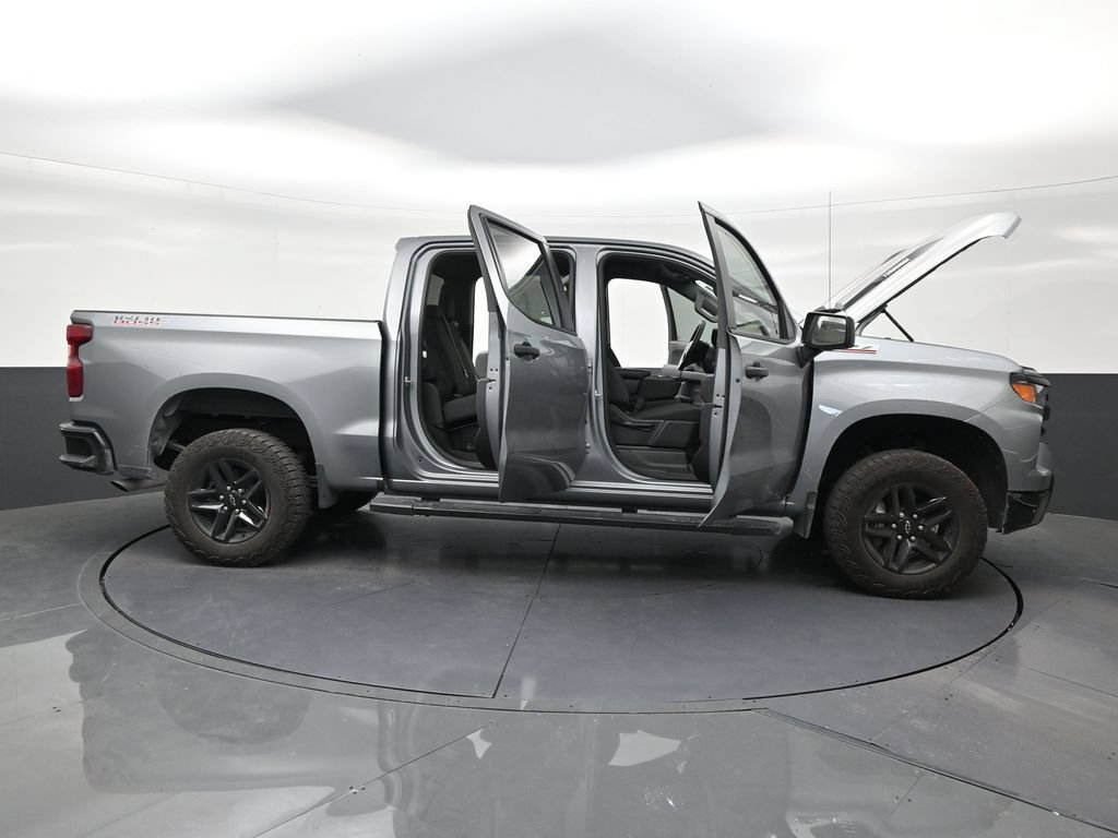 Used 2025 Chevrolet Silverado 1500 Custom Trail Boss AWD/4WD image 29