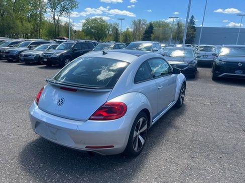 Used 2012 Volkswagen Beetle 2.0T FWD image 5