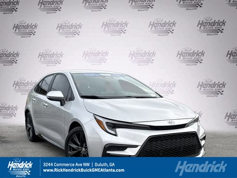 Used 2024 Toyota Corolla SE image 1