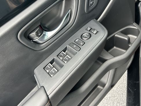 Certified 2025 Honda Pilot TrailSport image 23