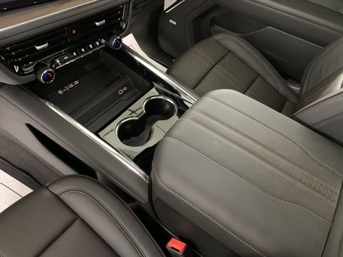 New 2026 Chevrolet Tahoe High Country image 30