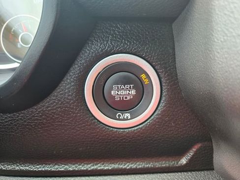 Used 2025 RAM 1500 Laramie image 37