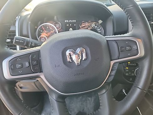 Used 2023 RAM 1500 Big Horn image 17