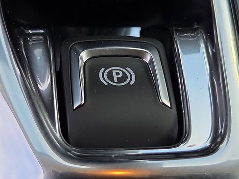 New 2026 Chevrolet Trax ACTIV w/ Driver Confidence Package image 20