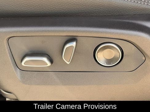 New 2026 GMC Yukon XL Denali w/ Denali Reserve Package image 26