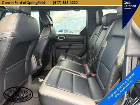 Used 2025 Ford Bronco Outer Banks w/ Sasquatch Package AWD/4WD image 15