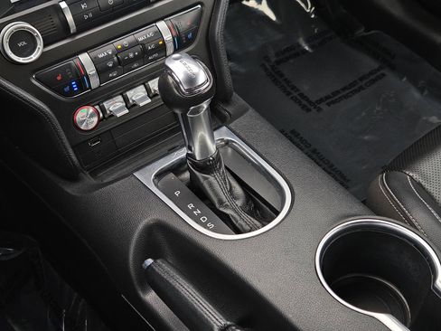 Used 2023 Ford Mustang Premium image 13