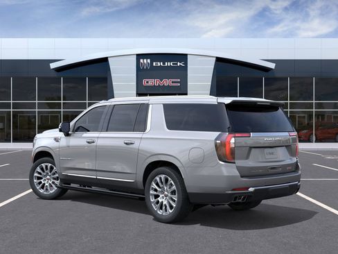 New 2026 GMC Yukon XL Denali w/ Denali Reserve Package image 27
