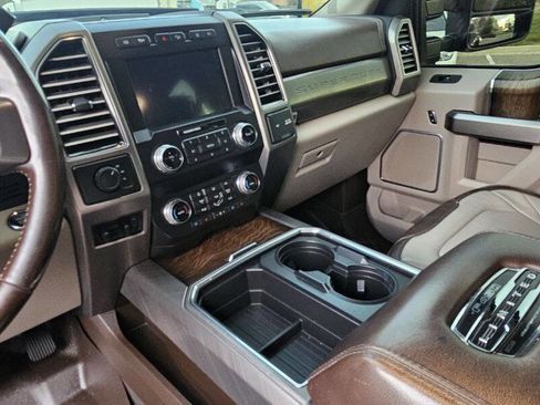 Used 2019 Ford F450 Limited image 30