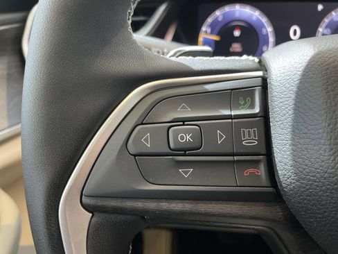 New 2025 Jeep Grand Cherokee Limited w/ Luxury Tech Group II image 18