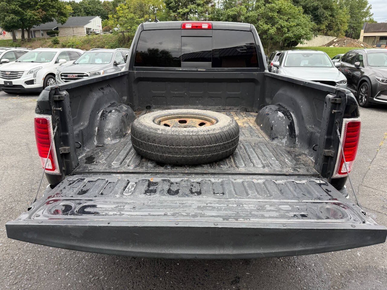 Used 2017 RAM 1500 Laramie w/ Convenience Group AWD/4WD image 31