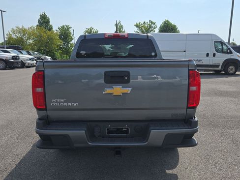 Used 2020 Chevrolet Colorado W/T w/ WT Convenience Package RWD image 6
