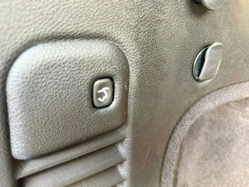 Used 2015 Jeep Grand Cherokee Limited w/ Luxury Group II image 27